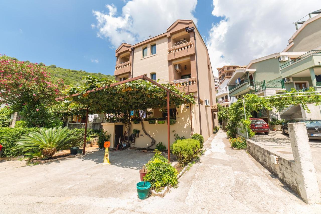 Villa Vera Budva Exteriör bild