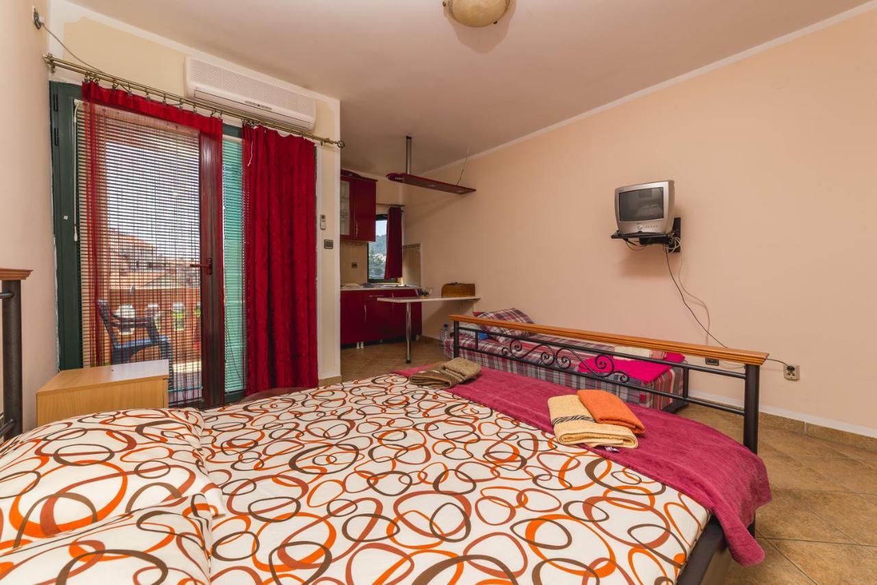 Villa Vera Budva Exteriör bild